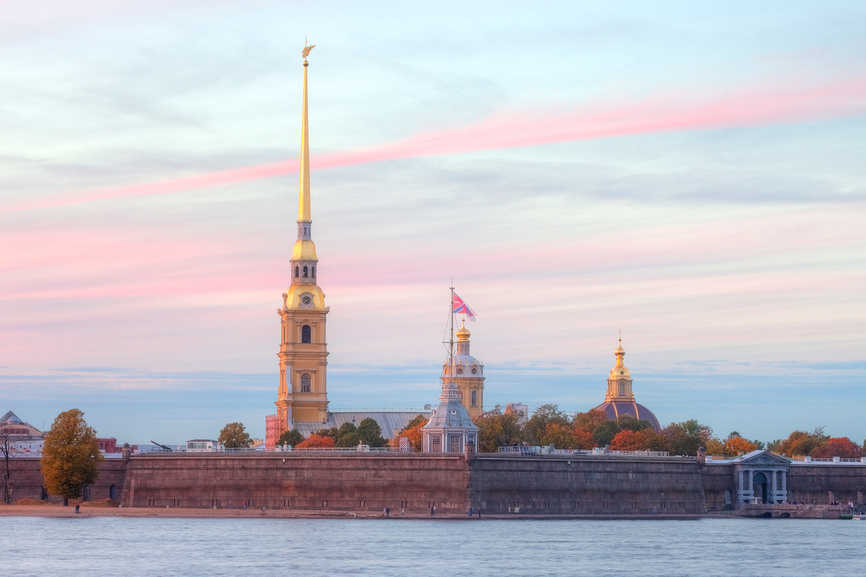 Санкт-Петербург. Вид на Петропавловскую крепость © Литвяк Игорь / Фотобанк Лори