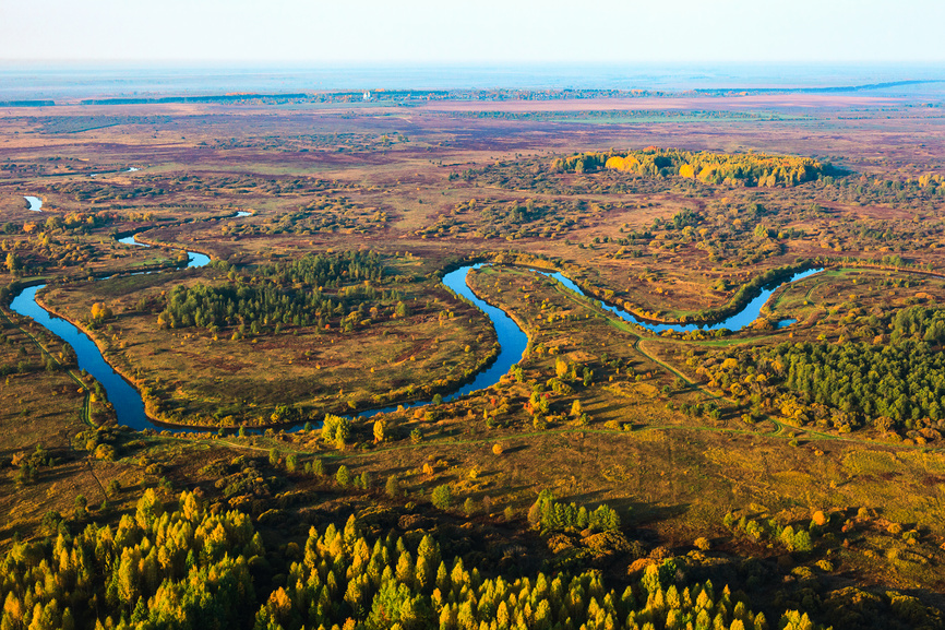 Село Русское Кубашево и река Большая Кокшага с высоты © Евгений Горбунов / Фотобанк Лори